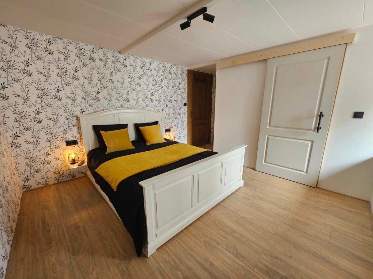 Ferme La Joye Bed & Breakfast Houffalize Eksteriør bilde
